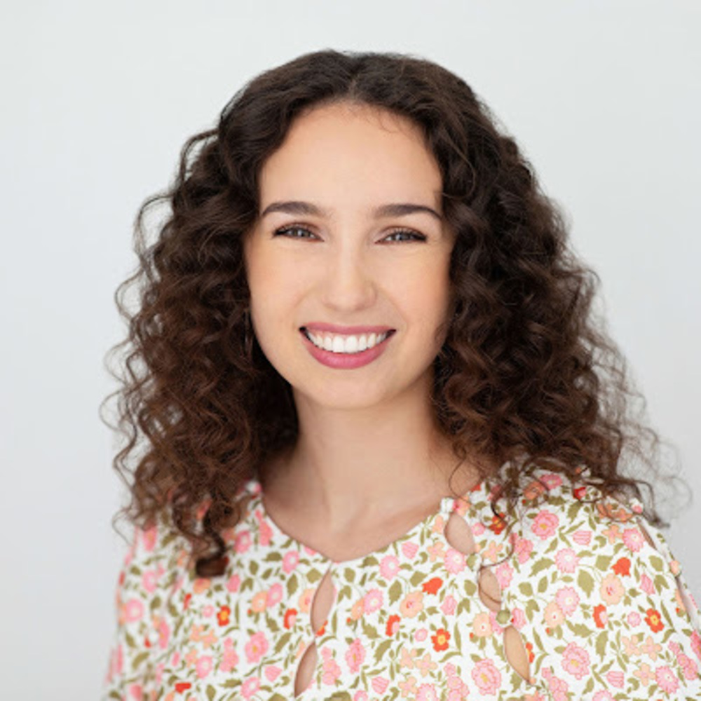 Meet your Posher, Ariana